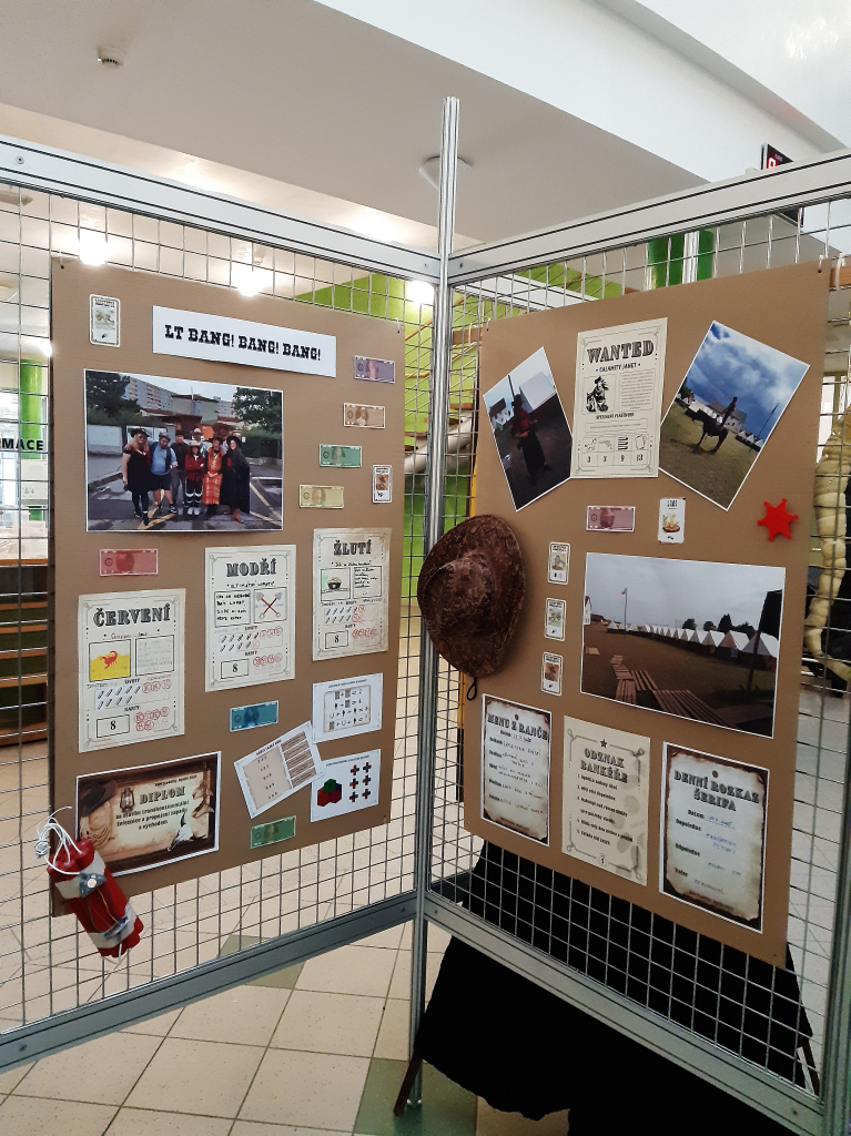 Výstava táborů na radnici MČ Prahy 13