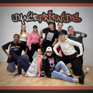 Dance Friends D (1).jpg