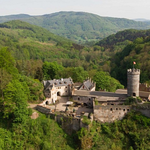 Foto hrad Hauenštejn.jpg
